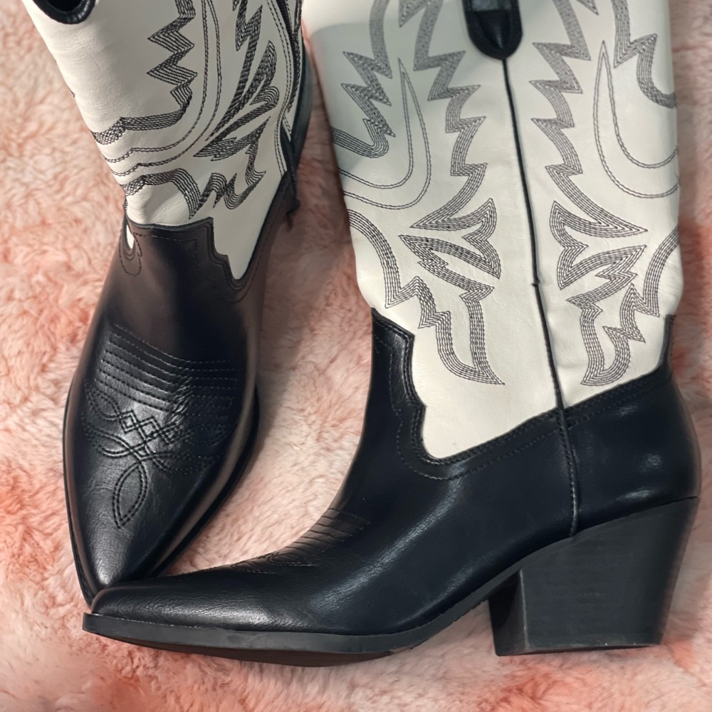Size 9 boots
